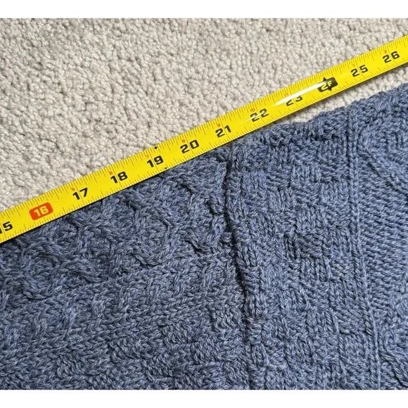 Aran Sweater Market Ireland 100% Wool Crewneck Sweater Mens XL Navy Cable Knit - Picture 8 of 8